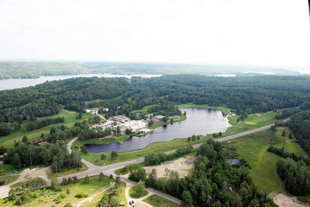 Pinestone Resort, Conference Centre, Spa & Golf Course ฮาลีเบอร์ตัน ภายนอก รูปภาพ